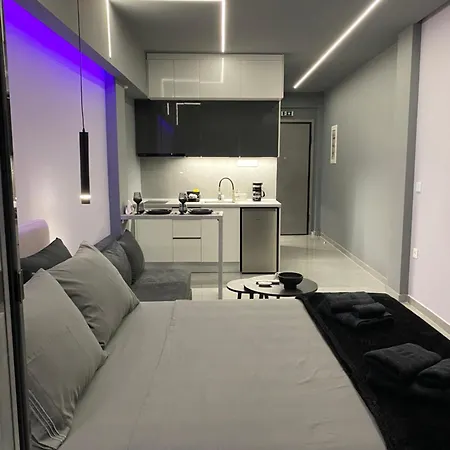 شقة Crystal Grey Elite 3 سيرس