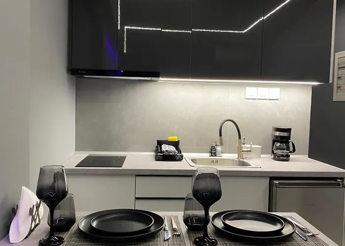 Crystal Grey Elite 3 Apartmán *